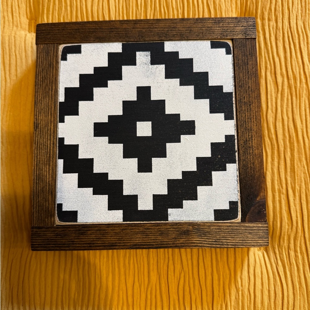Geometric Black and White Wall Art